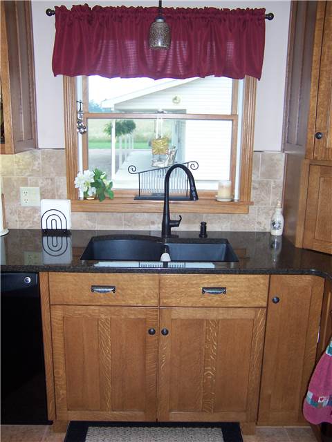 Quartz countertop with a composite undermount sink